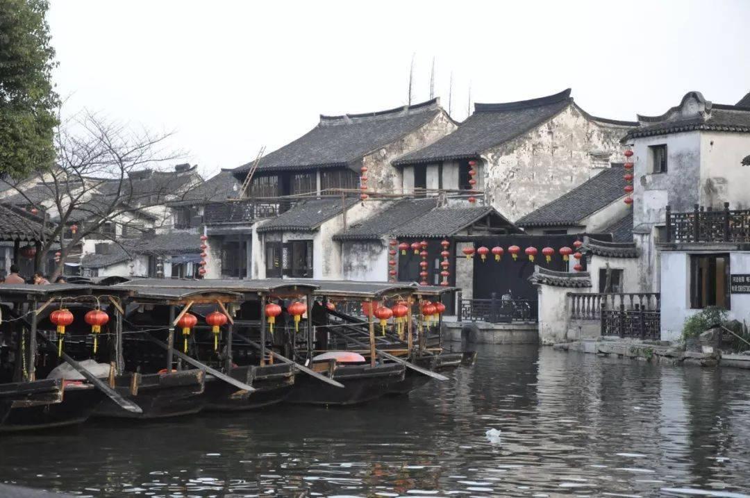 泉阳泉(600189.SH)：预计2023年净亏损4.8亿元左右